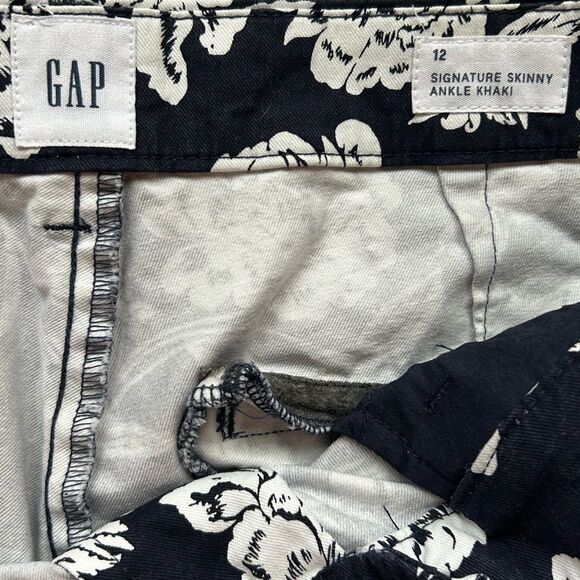 EUC Gap Signature Skinny Ankle Khali Pants Size 12 - Picture 3 of 4